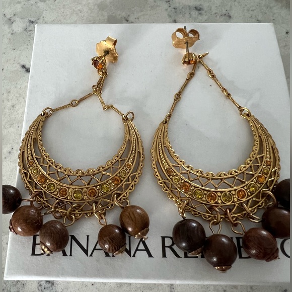 Banana Republic Earrings - Picture 1 of 4
